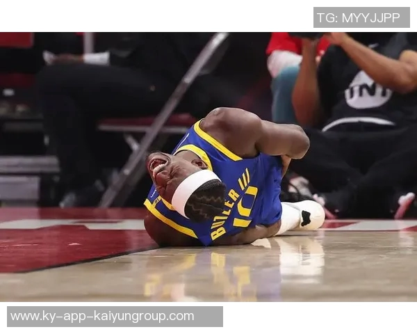 勇士主场对决太阳巴特勒因背部酸痛出战成疑影响战局